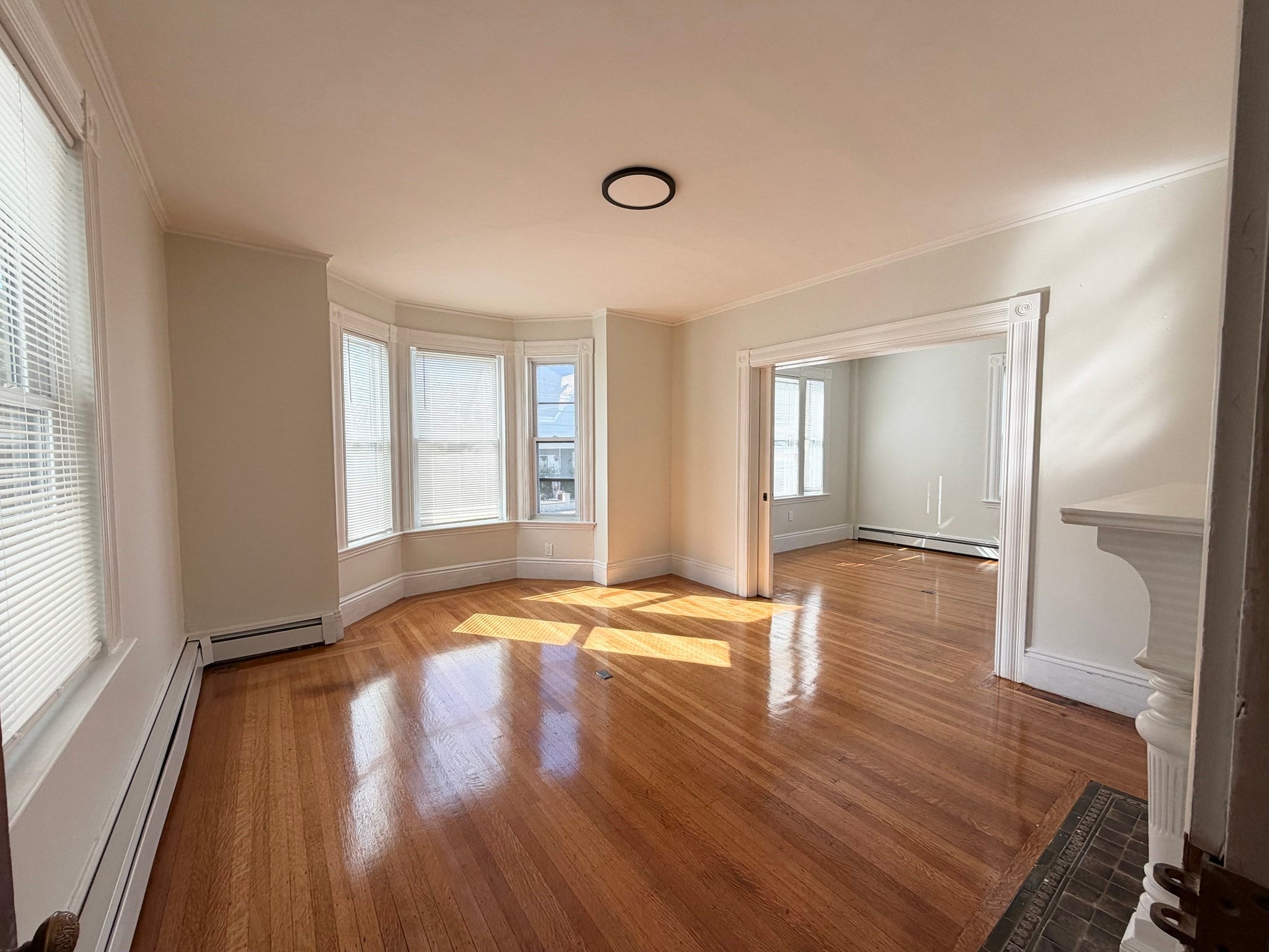 11 Warren St #1, Peabody, MA Photo #11