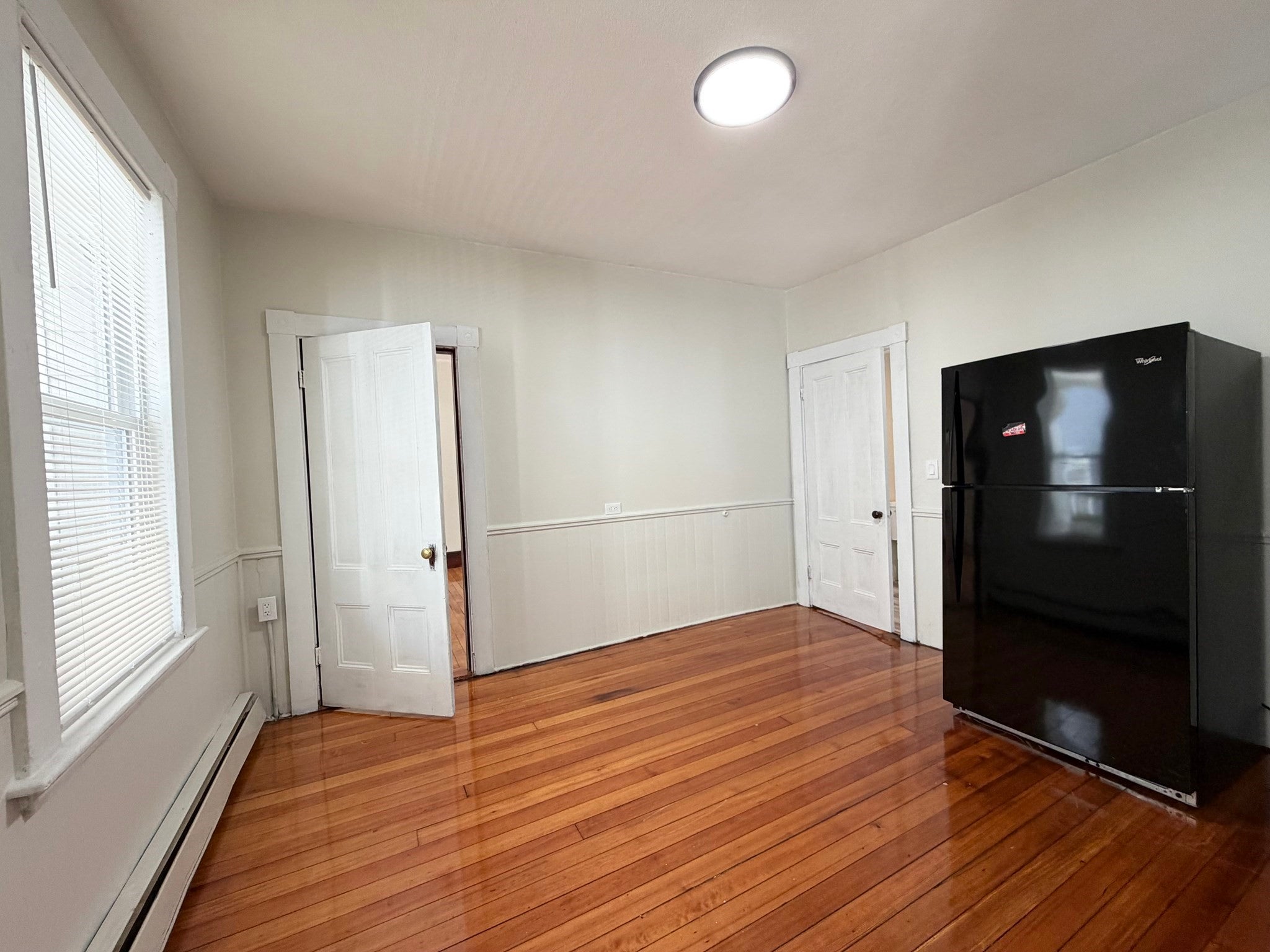 11 Warren St #1, Peabody, MA Photo #6