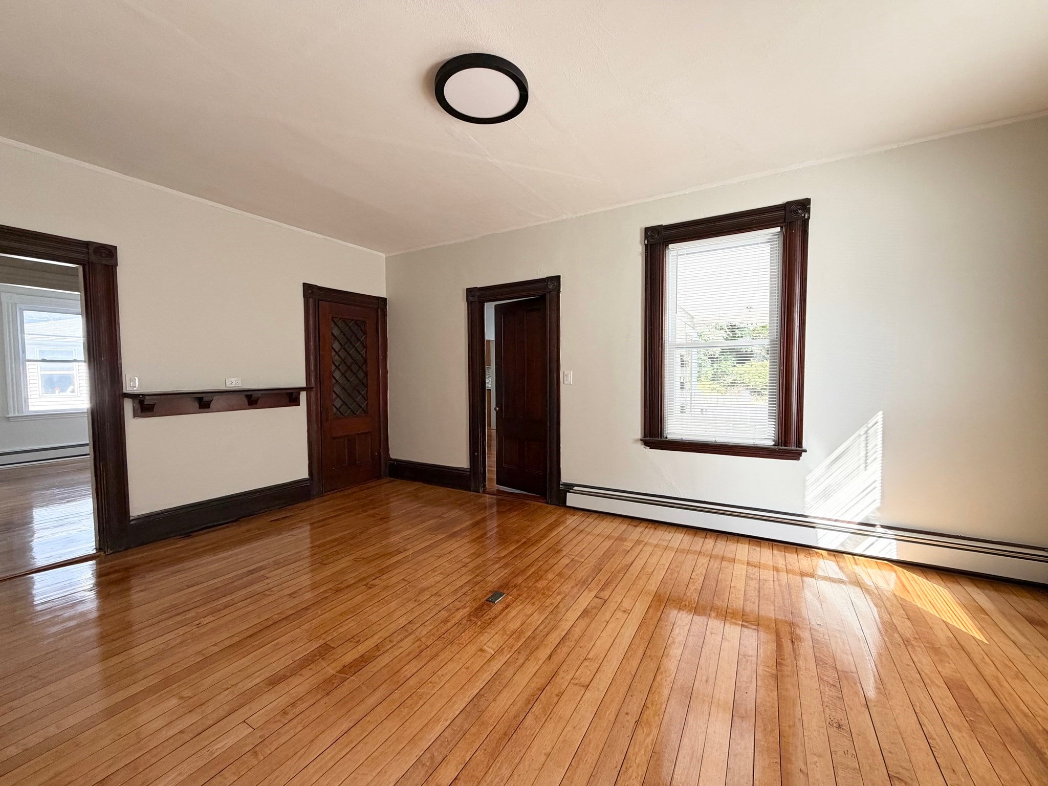 11 Warren St #1, Peabody, MA Photo #3