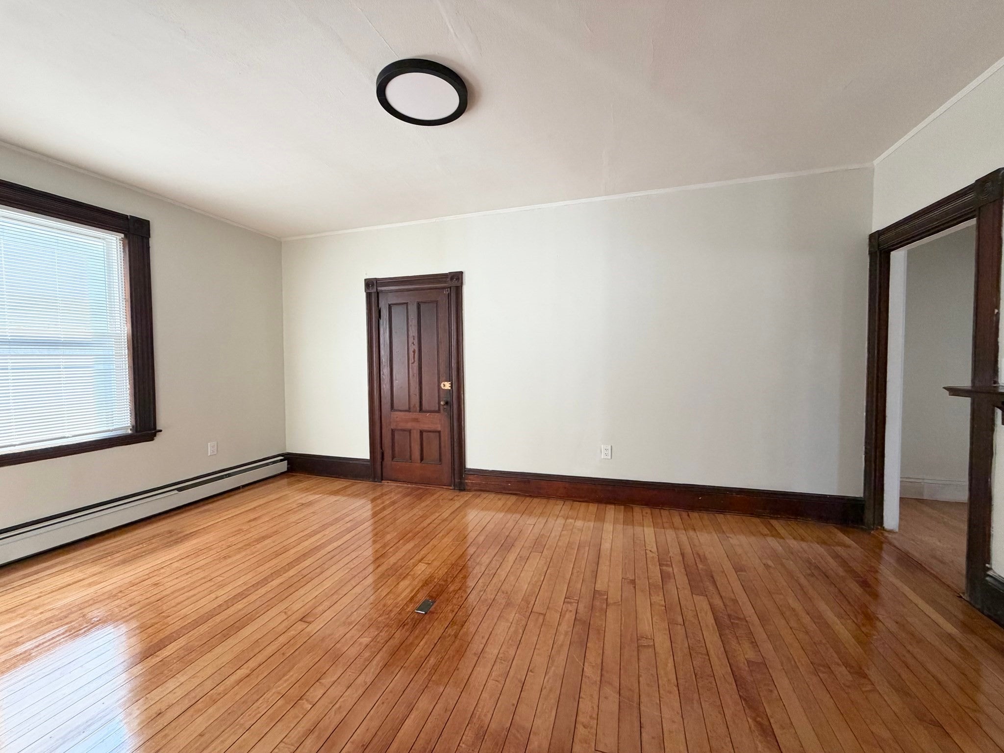 11 Warren St #1, Peabody, MA Photo #4