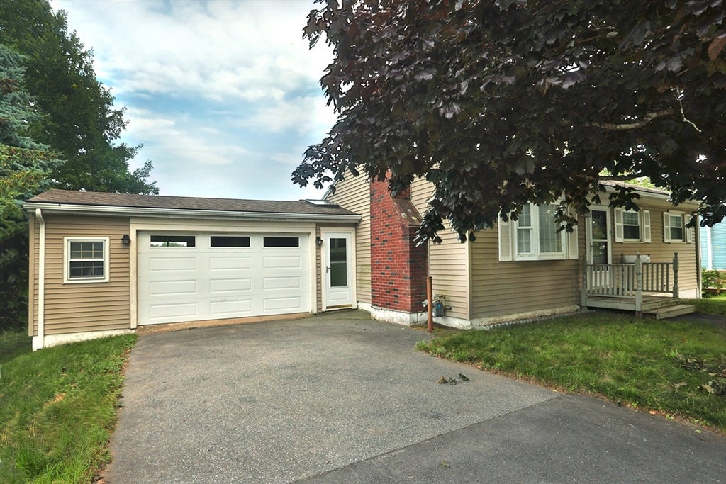 33 Johnson St