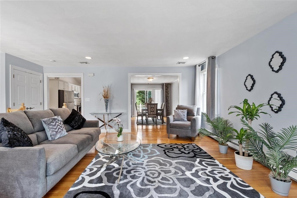 33 Highland Avenue