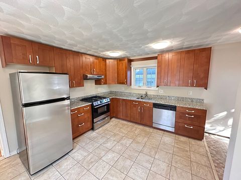88 Pearl St Somerville MA 02145