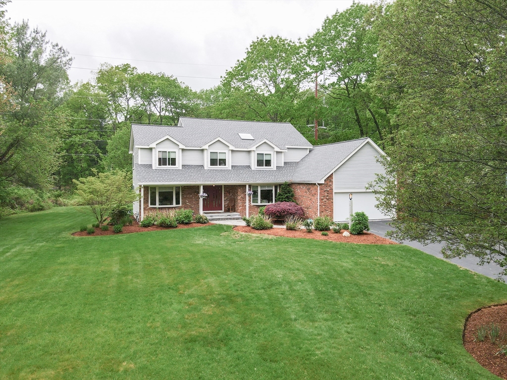 10 Grover Rd