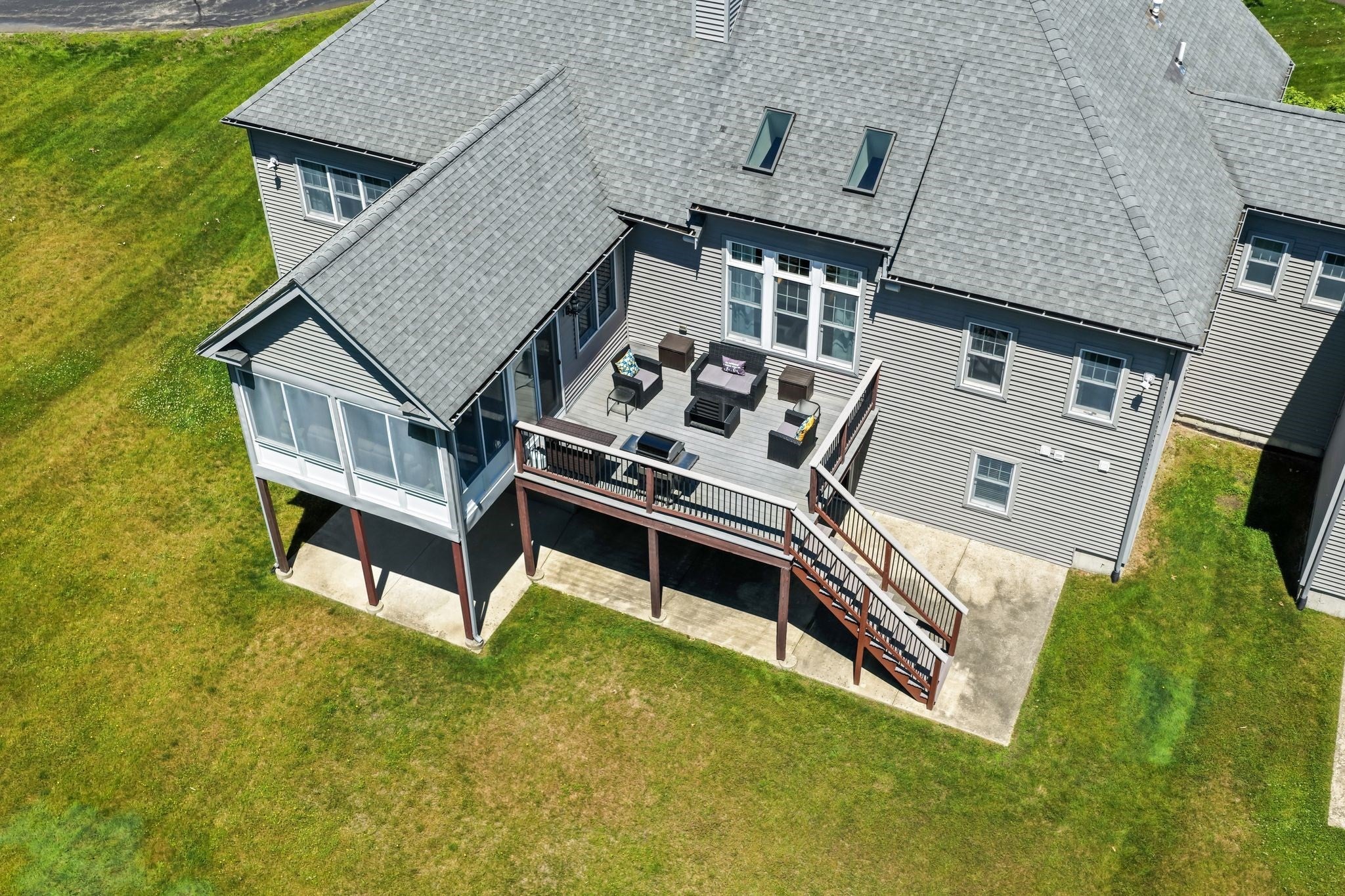894 Liberty Street 6