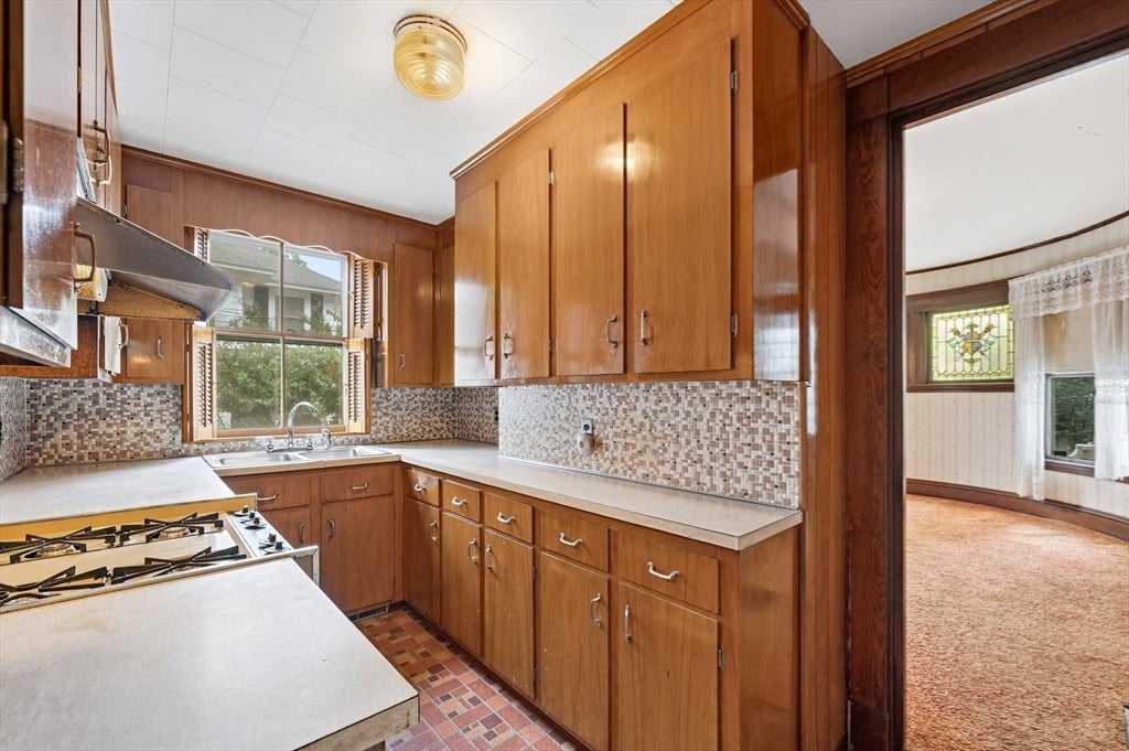 22 Quincy Street, Methuen, MA, 22 Quincy Street, Methuen, MA Photo #17