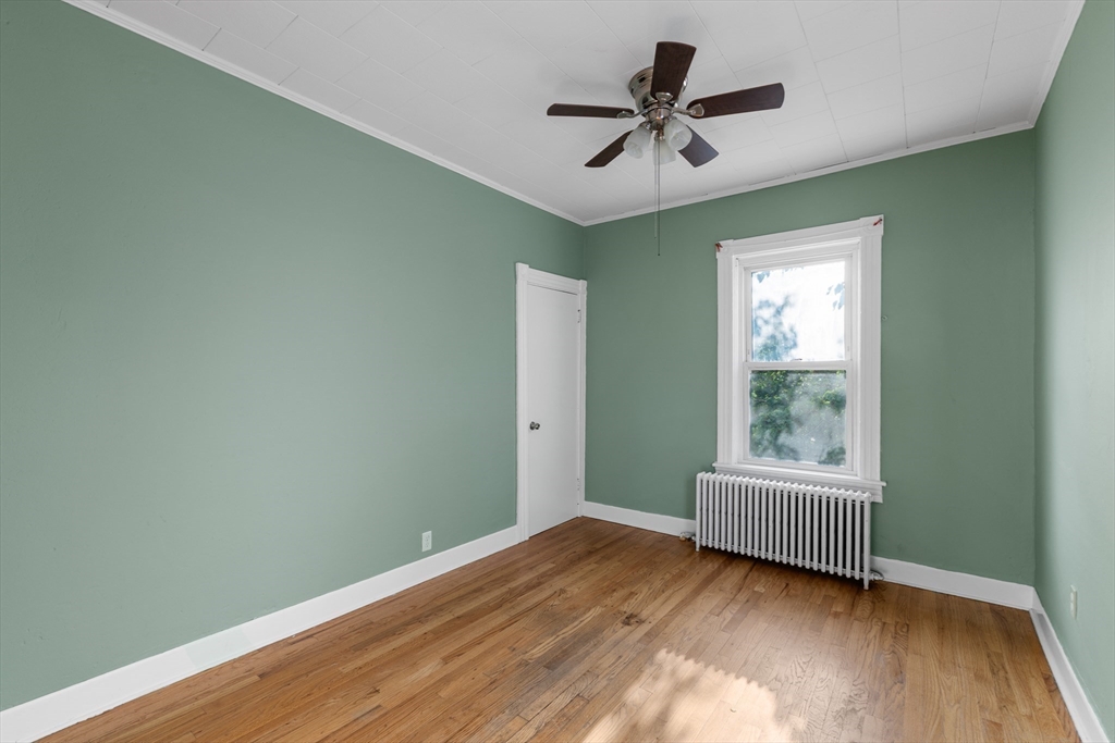 27 Cook St