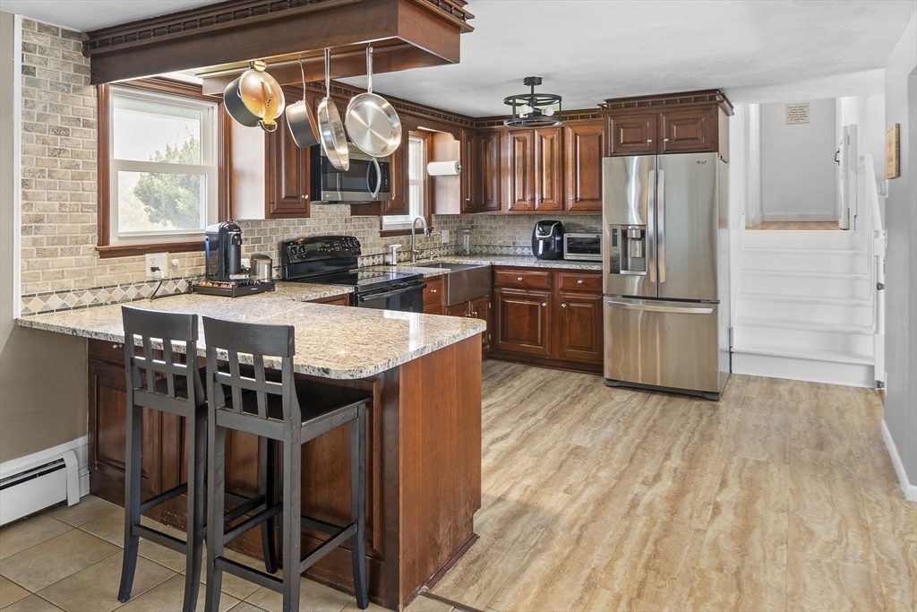 118 North St, Grafton, MA Photo #6