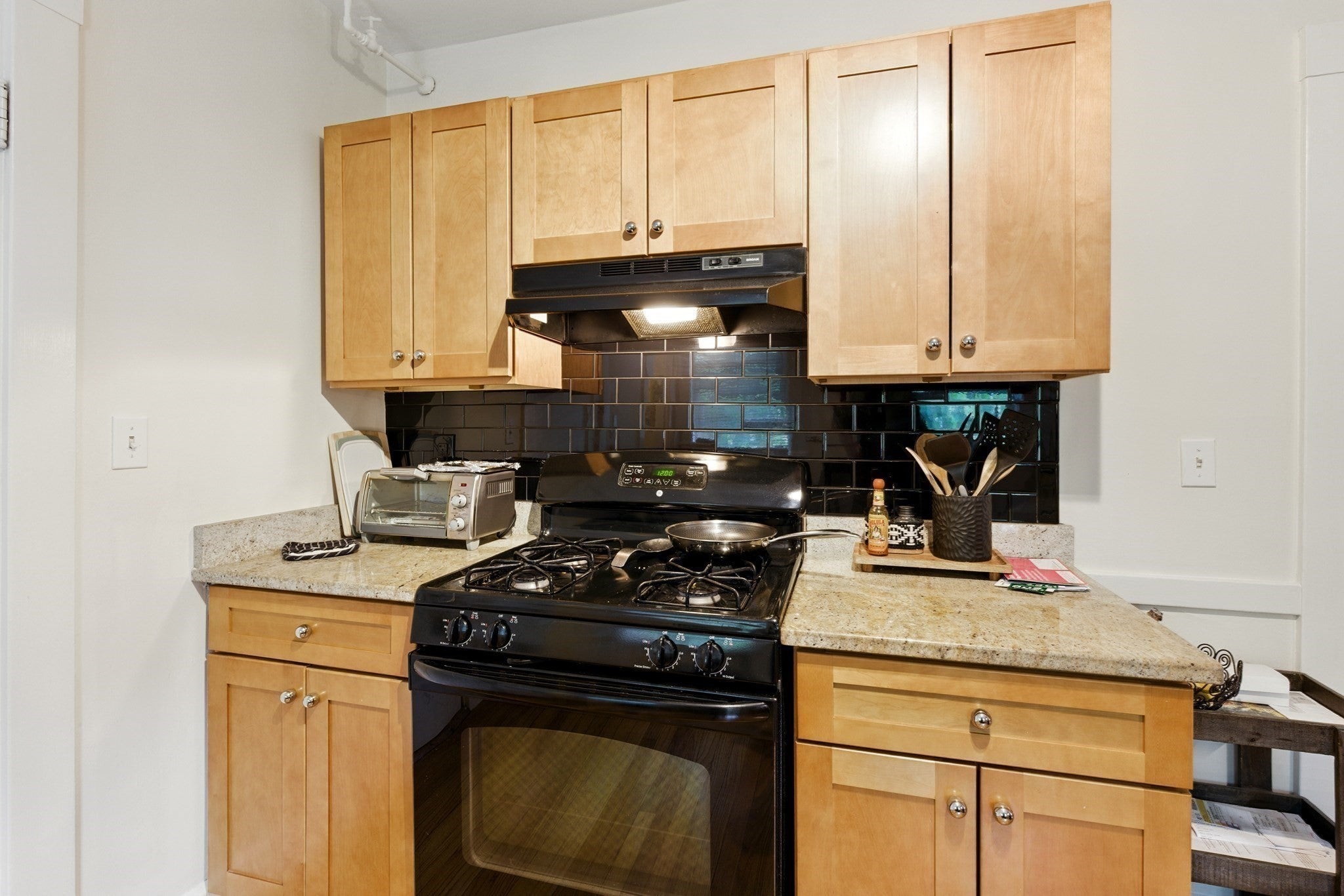 49 St. John Street #3, Boston, MA, 49 St. John Street #3, Boston, MA Photo #7