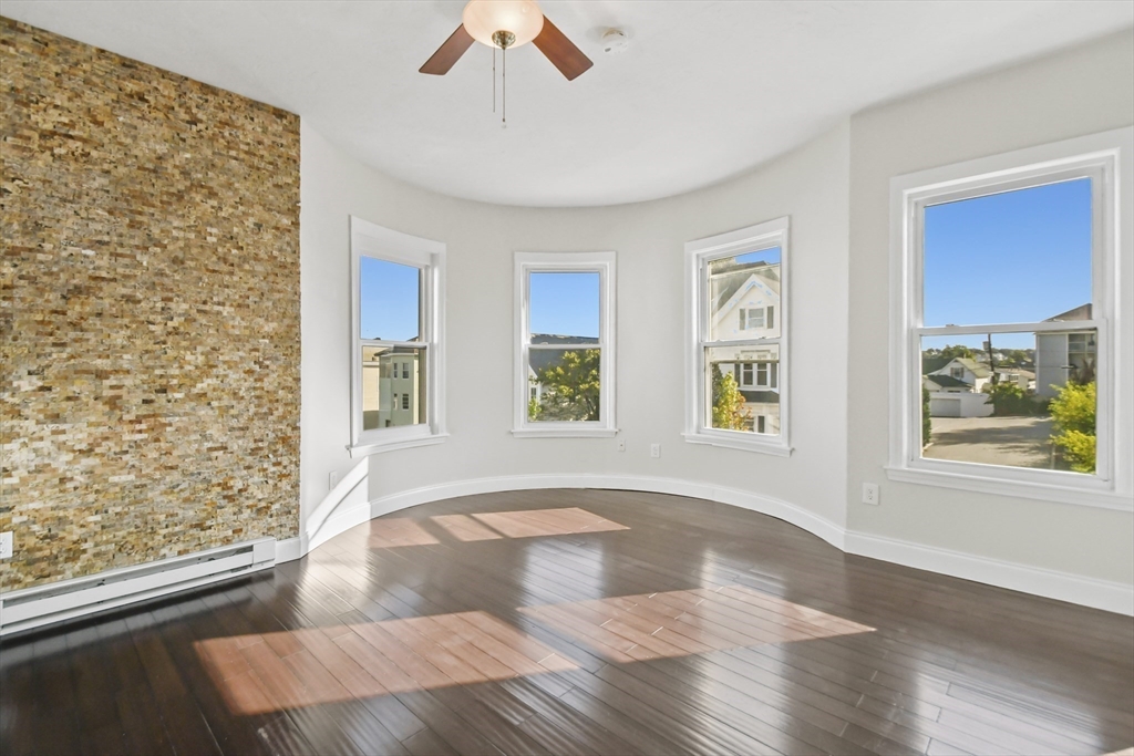 52 Providence Street 3