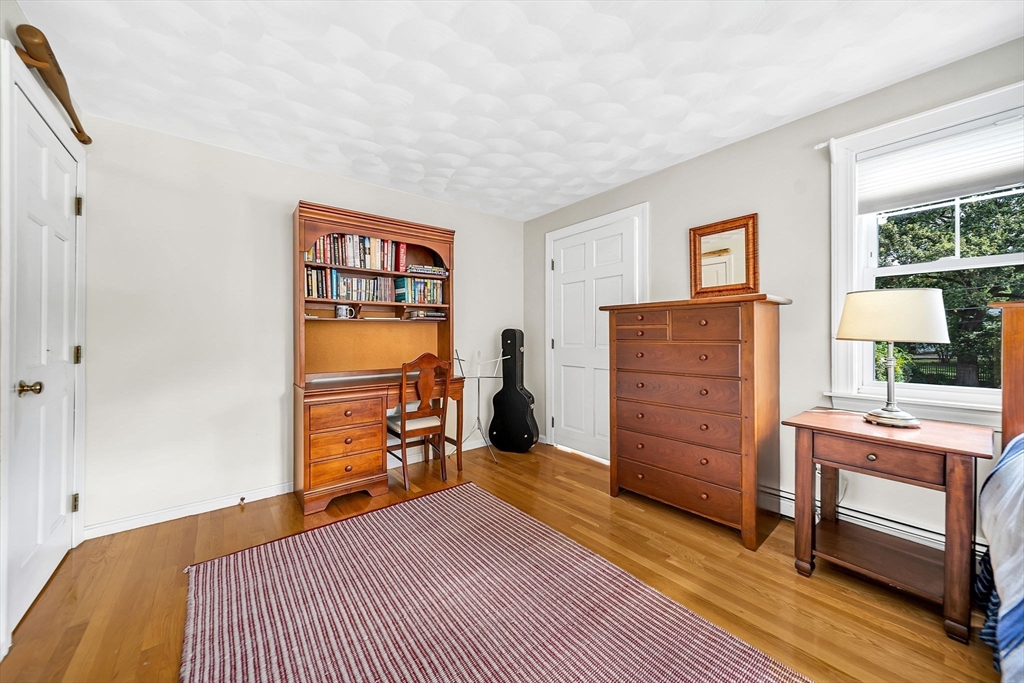 Needham, Massachusetts 02492, United States, 4 Bedrooms Bedrooms, ,2 BathroomsBathrooms,Residential,Active,215921