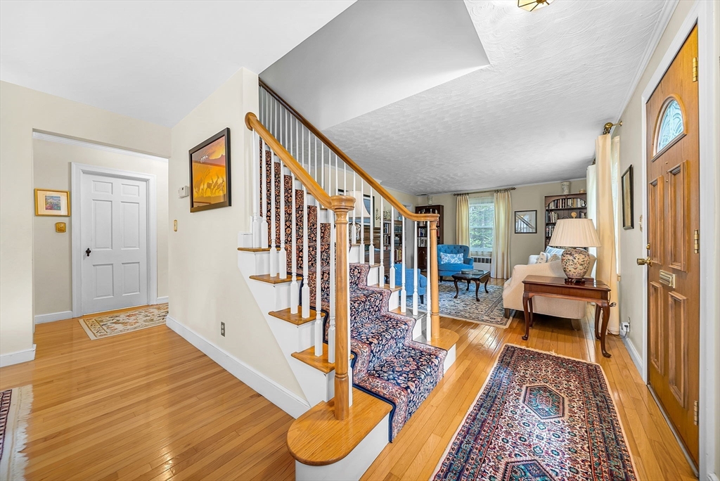 Needham, Massachusetts 02492, United States, 4 Bedrooms Bedrooms, ,2 BathroomsBathrooms,Residential,Active,215921