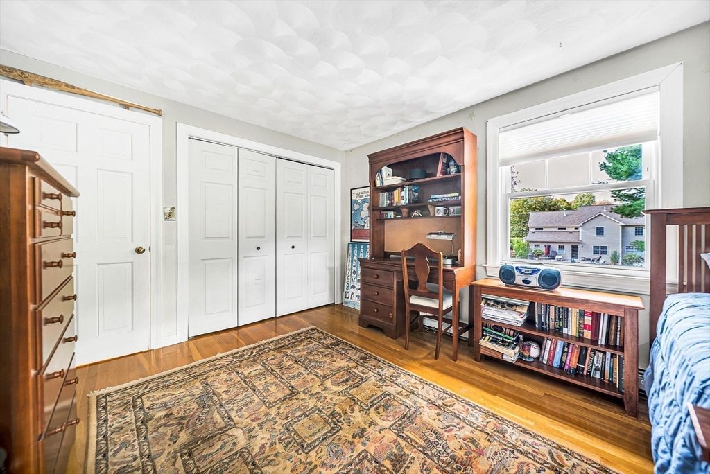 Needham, Massachusetts 02492, United States, 4 Bedrooms Bedrooms, ,2 BathroomsBathrooms,Residential,Active,215921