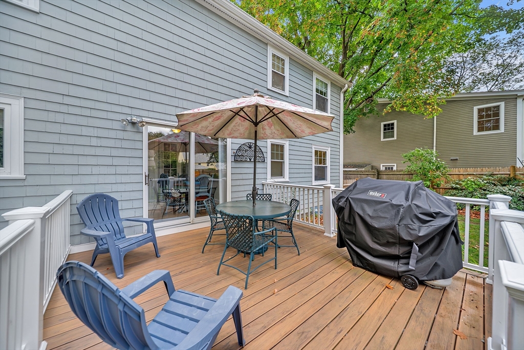 Needham, Massachusetts 02492, United States, 4 Bedrooms Bedrooms, ,2 BathroomsBathrooms,Residential,Active,215921