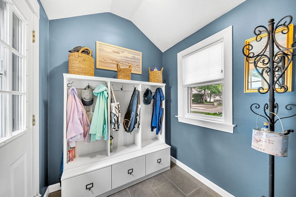 Needham, Massachusetts 02492, United States, 4 Bedrooms Bedrooms, ,2 BathroomsBathrooms,Residential,Active,215921