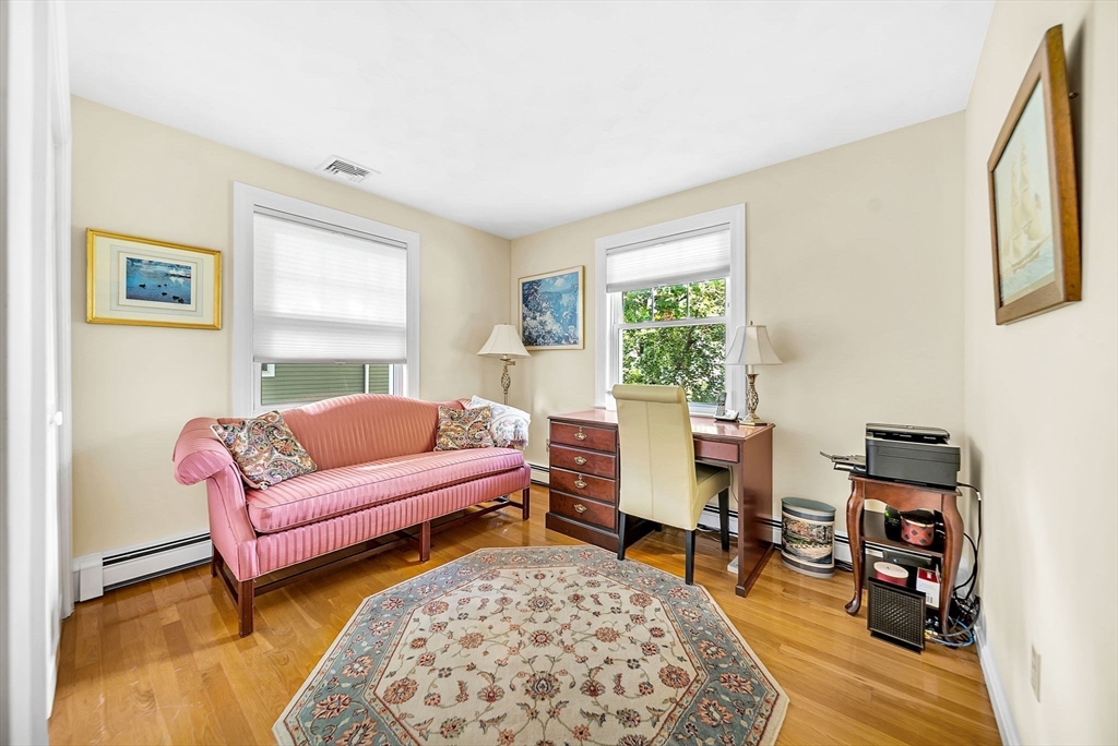 Needham, Massachusetts 02492, United States, 4 Bedrooms Bedrooms, ,2 BathroomsBathrooms,Residential,Active,215921