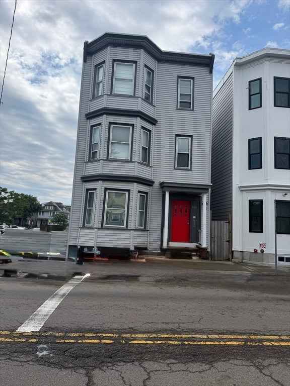 863 Saratoga St #3, Boston, MA Photo #3