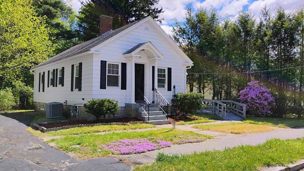 19 Healy Rd