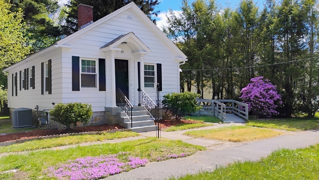 19 Healy Rd