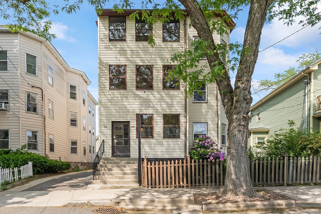 49-51 Fairmount Ave