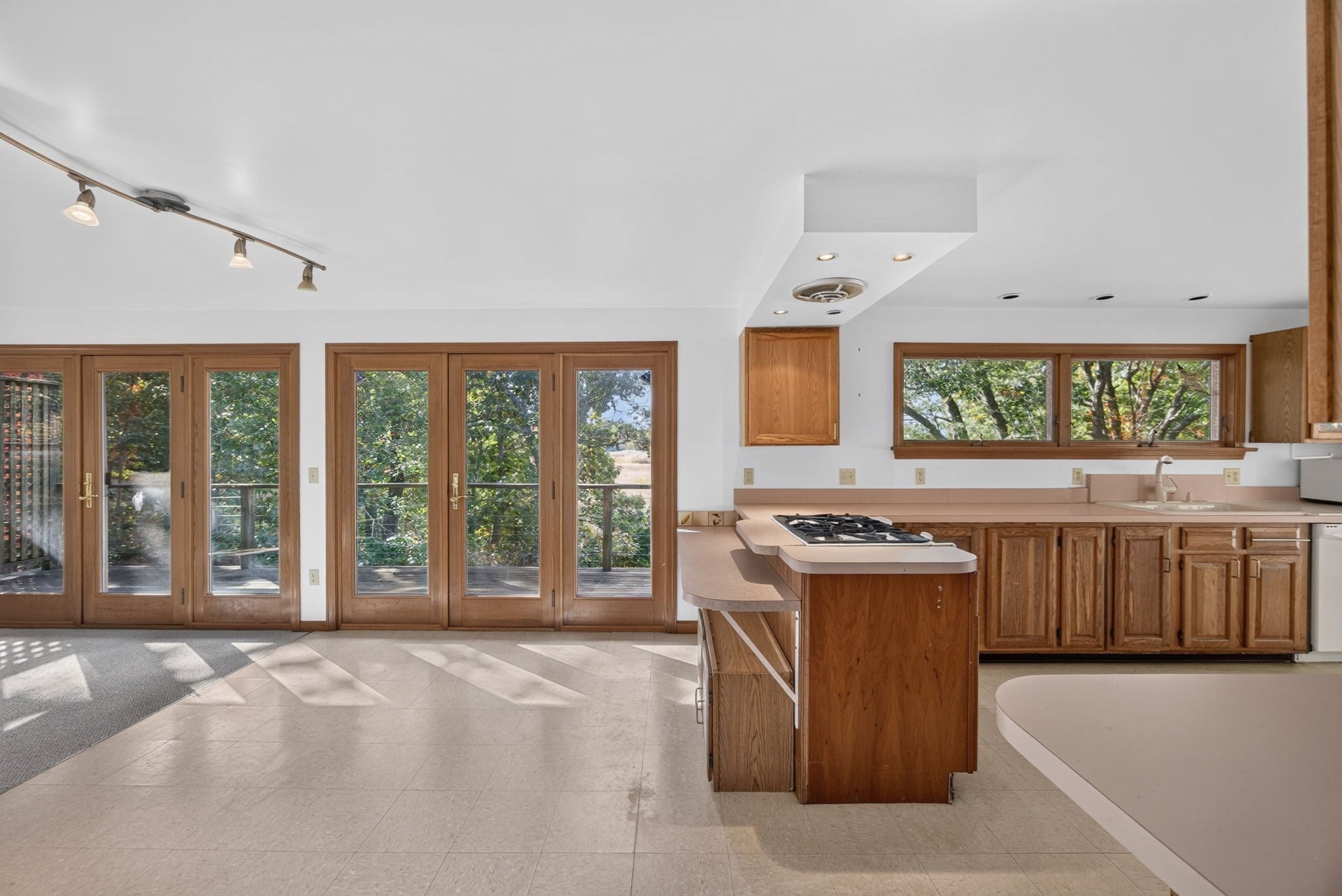 115 Parkington Hill Rd, Wellfleet, MA, 115 Parkington Hill Rd, Wellfleet, MA Photo #5