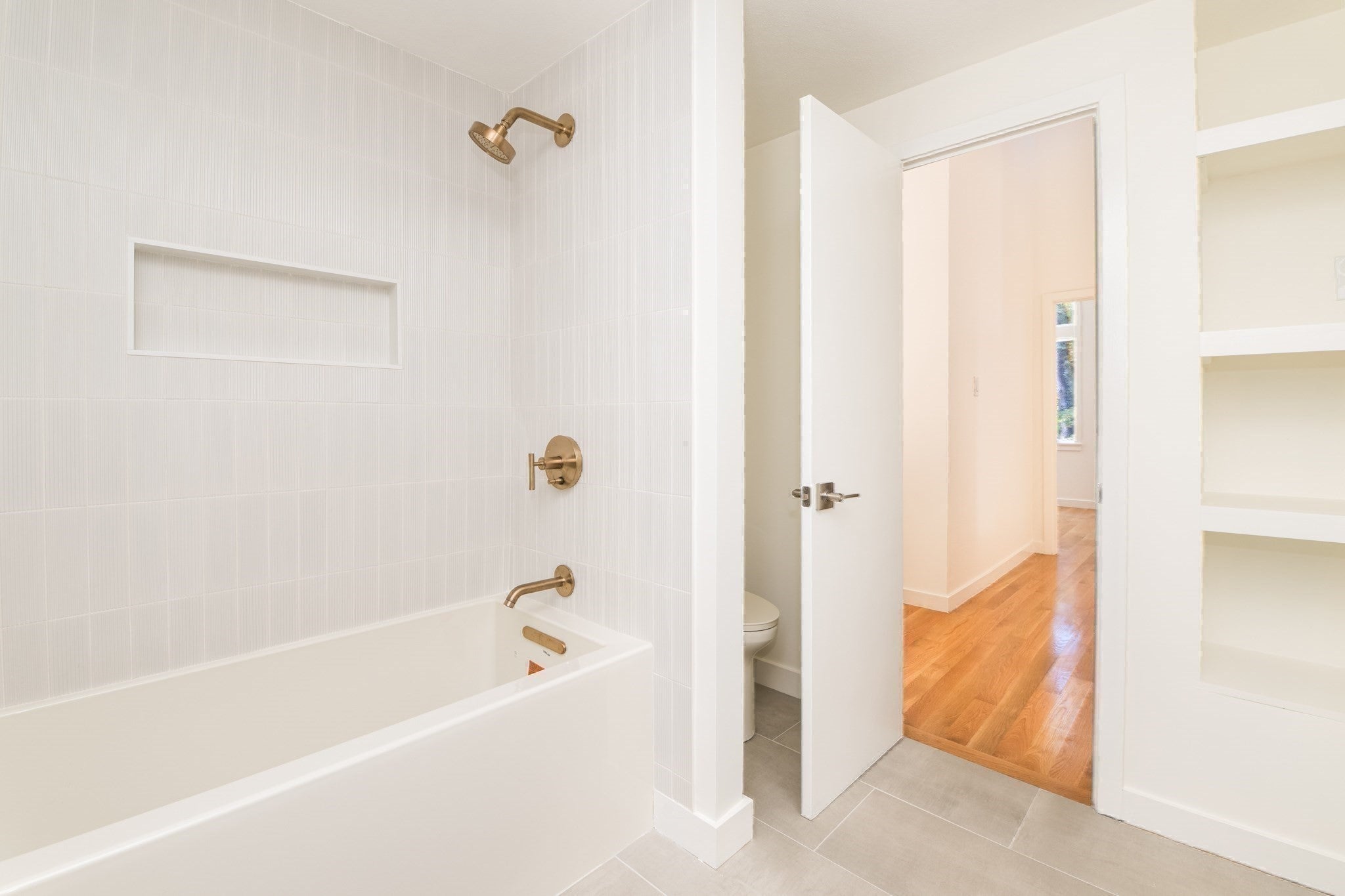 10 Farm St, Dover, MA Photo #25