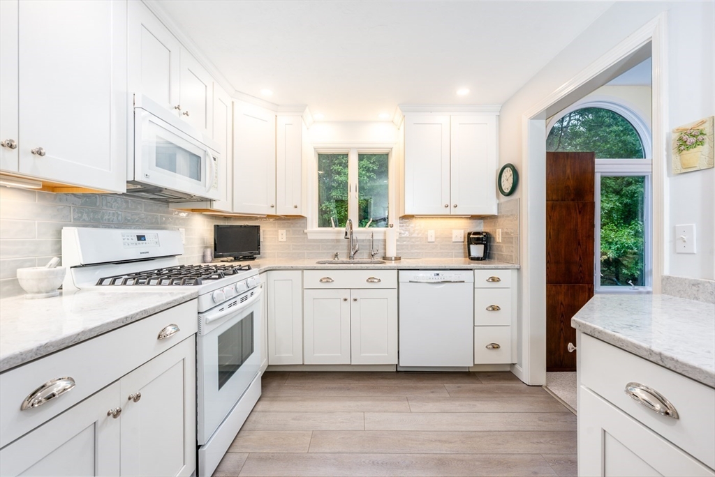 37 Pine Hill Blvd 30
