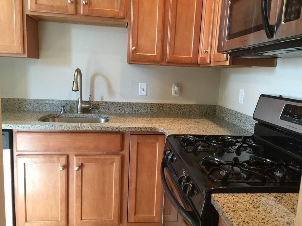 6 Amaranth Pl #37, Medford, MA, 6 Amaranth Pl #37, Medford, MA Photo #10