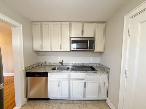 Photo of 195 Thomas Burgin Pkwy #5-0-7, Quincy, MA 02169 (MLS # 73460989)