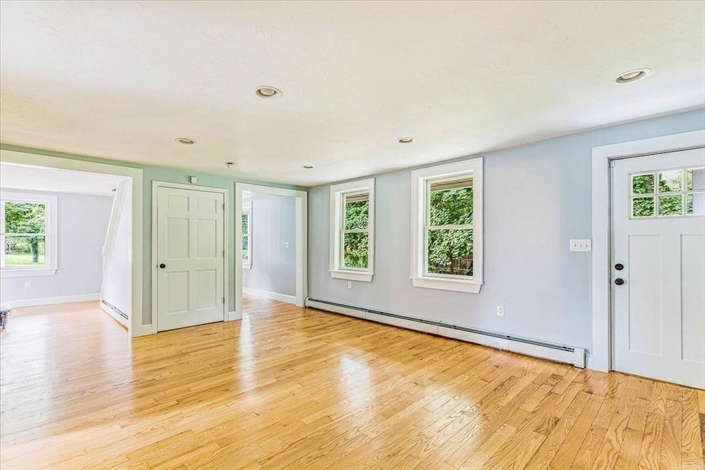 145 Plymouth St, Carver, MA, 145 Plymouth St, Carver, MA Photo #12