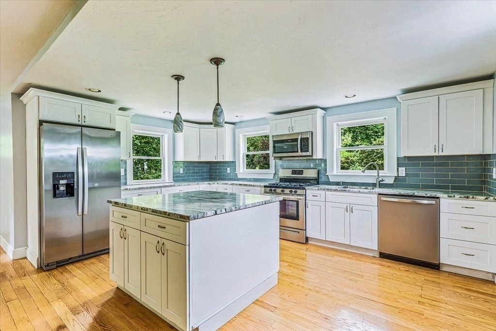 145 Plymouth St, Carver, MA, 145 Plymouth St, Carver, MA Photo #8