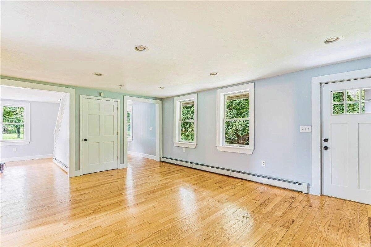 145 Plymouth St, Carver, MA Photo #20