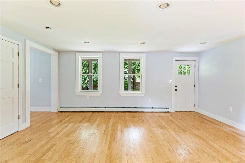 145 Plymouth St, Carver, MA, 145 Plymouth St, Carver, MA Photo #13
