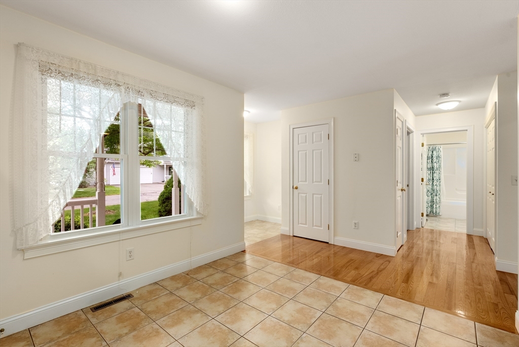 22 Pomeroy Meadow Rd 4