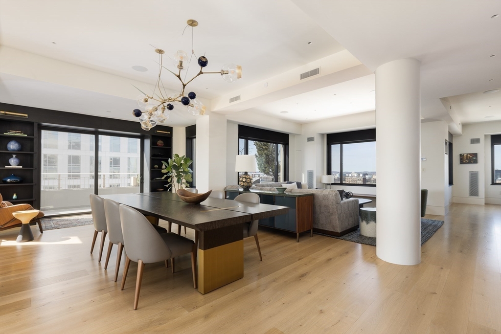 1 Huntington Avenue 1702