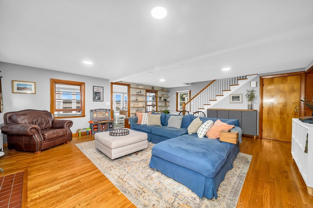 8 Lake Attitash Rd, Amesbury, MA, 8 Lake Attitash Rd, Amesbury, MA Photo #6