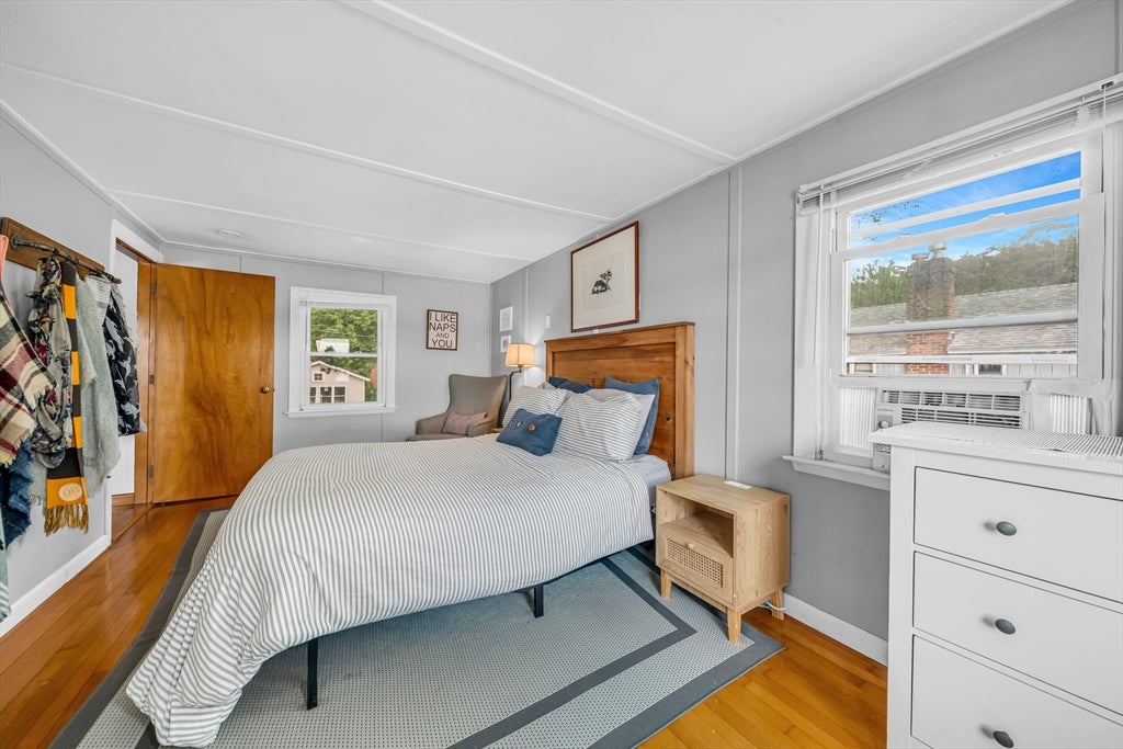 8 Lake Attitash Rd, Amesbury, MA, 8 Lake Attitash Rd, Amesbury, MA Photo #22