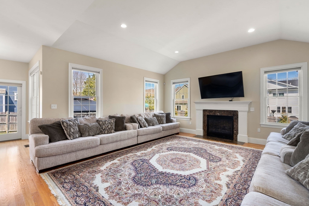 50 Sterling Rd