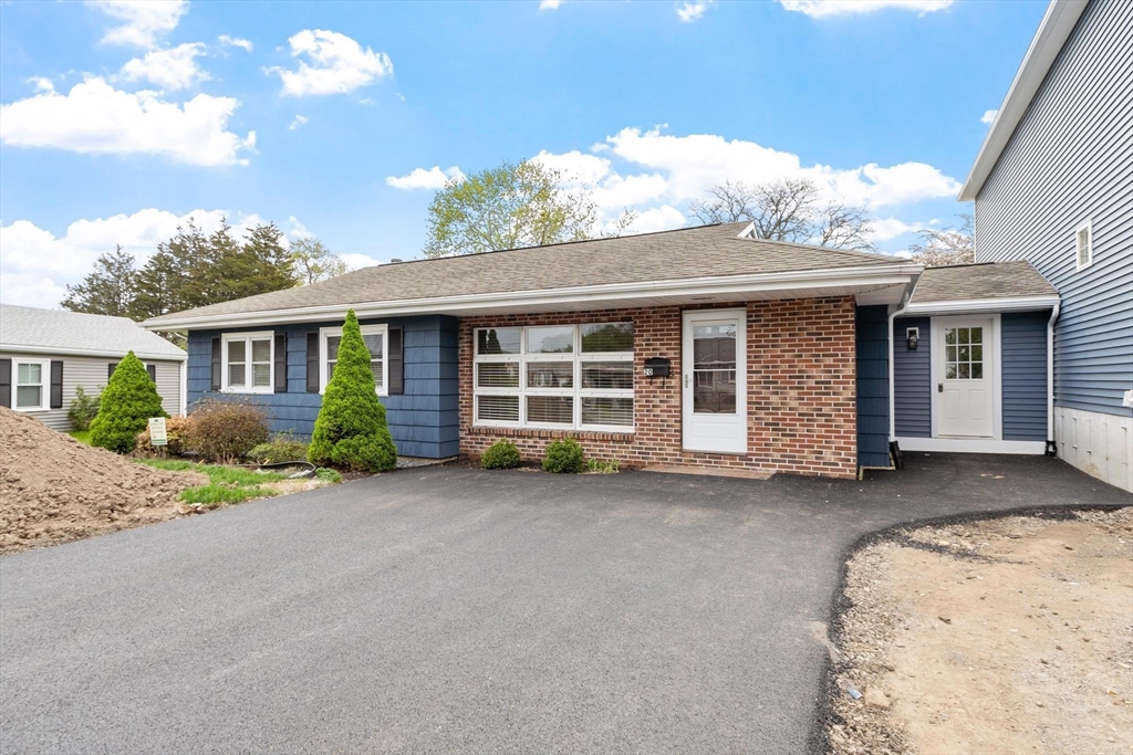 Photo of 20 Greystone Ave, Haverhill, MA