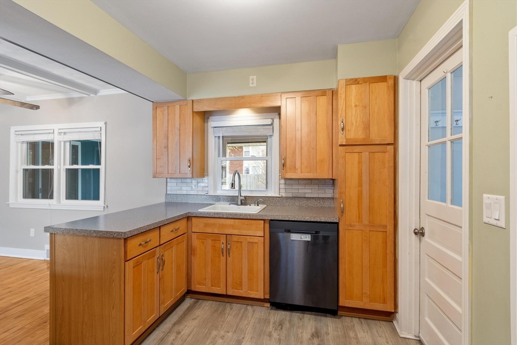 20 Greystone Ave #20, Haverhill, MA Photo #4