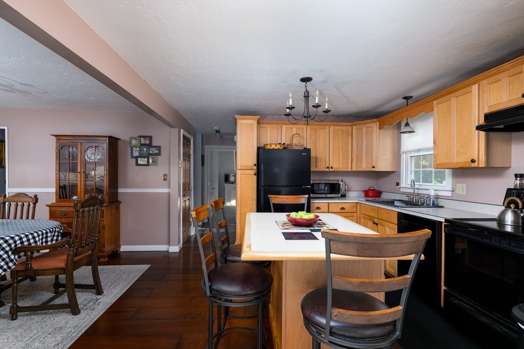 32 Westview Dr