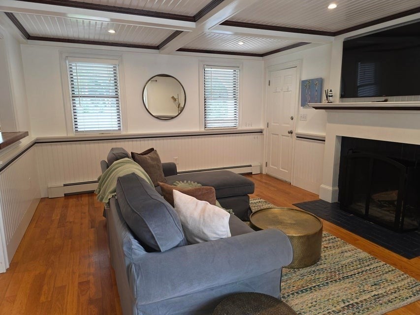 55 Deerfield Rd