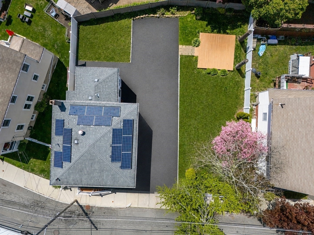 29 Bowman St