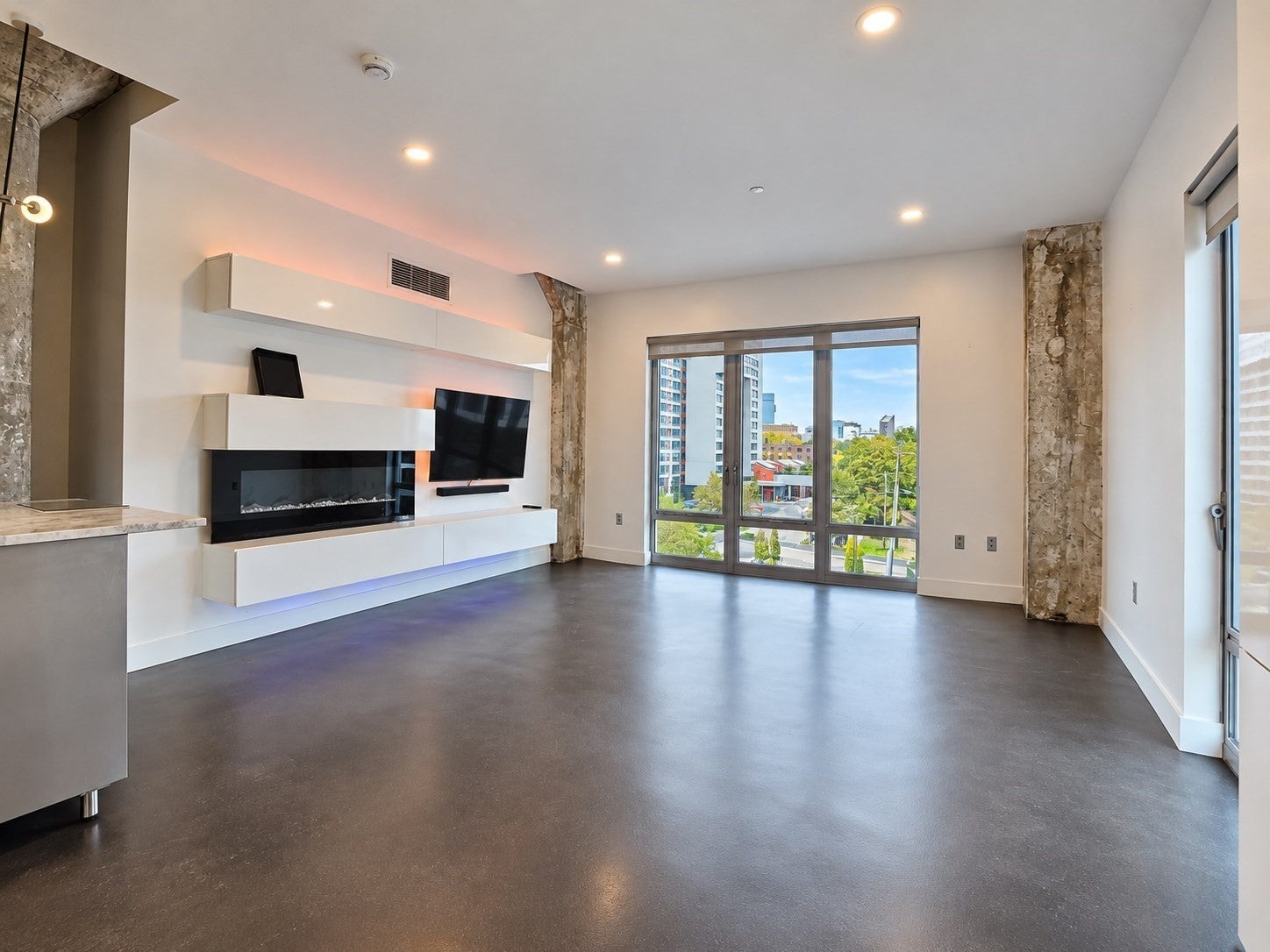 9 Medford St #401, Somerville, MA, 9 Medford St #401, Somerville, MA Photo #1
