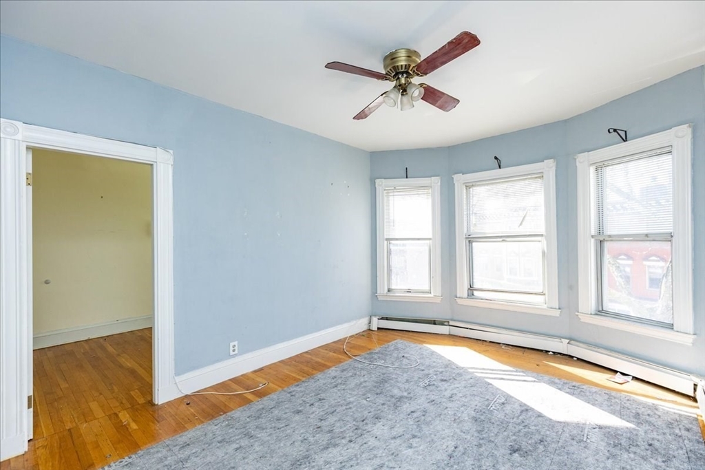 614-618 E. Broadway