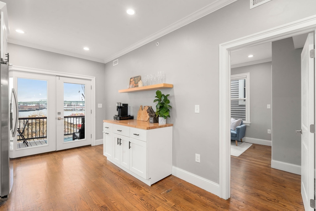 364 Meridian Street 3