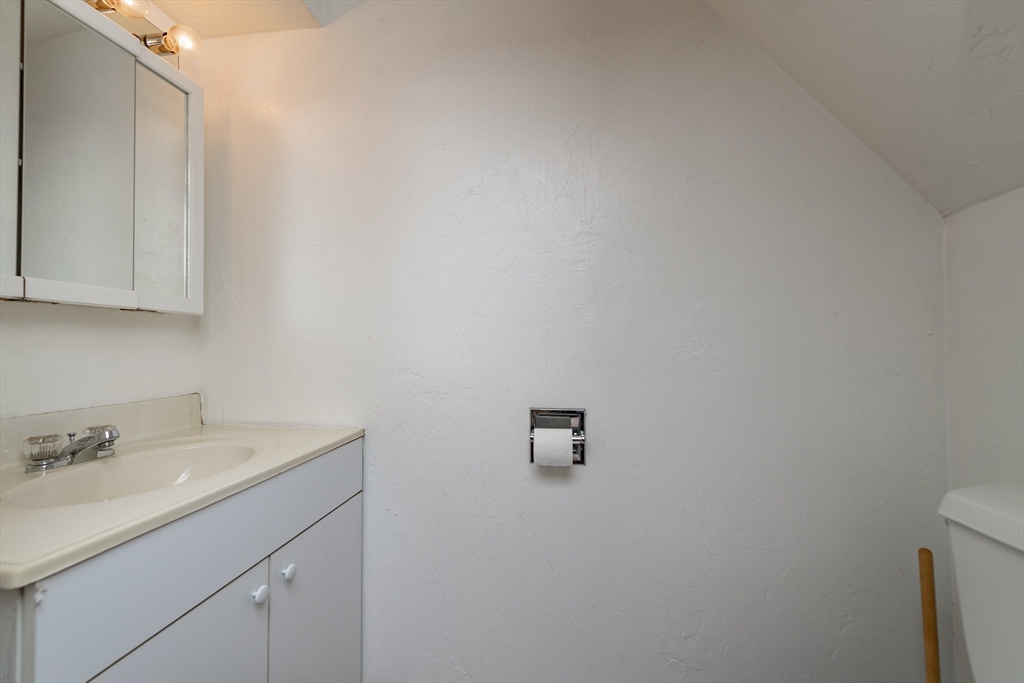 16 Edgerly Rd #1, Boston, MA, 16 Edgerly Rd #1, Boston, MA Photo #9