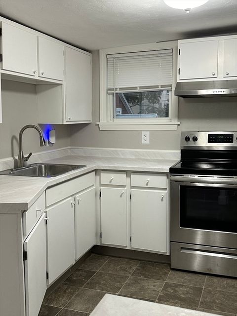 Photo of 7 Sixth St #2, Attleboro, MA 02703 (MLS # 73474516)