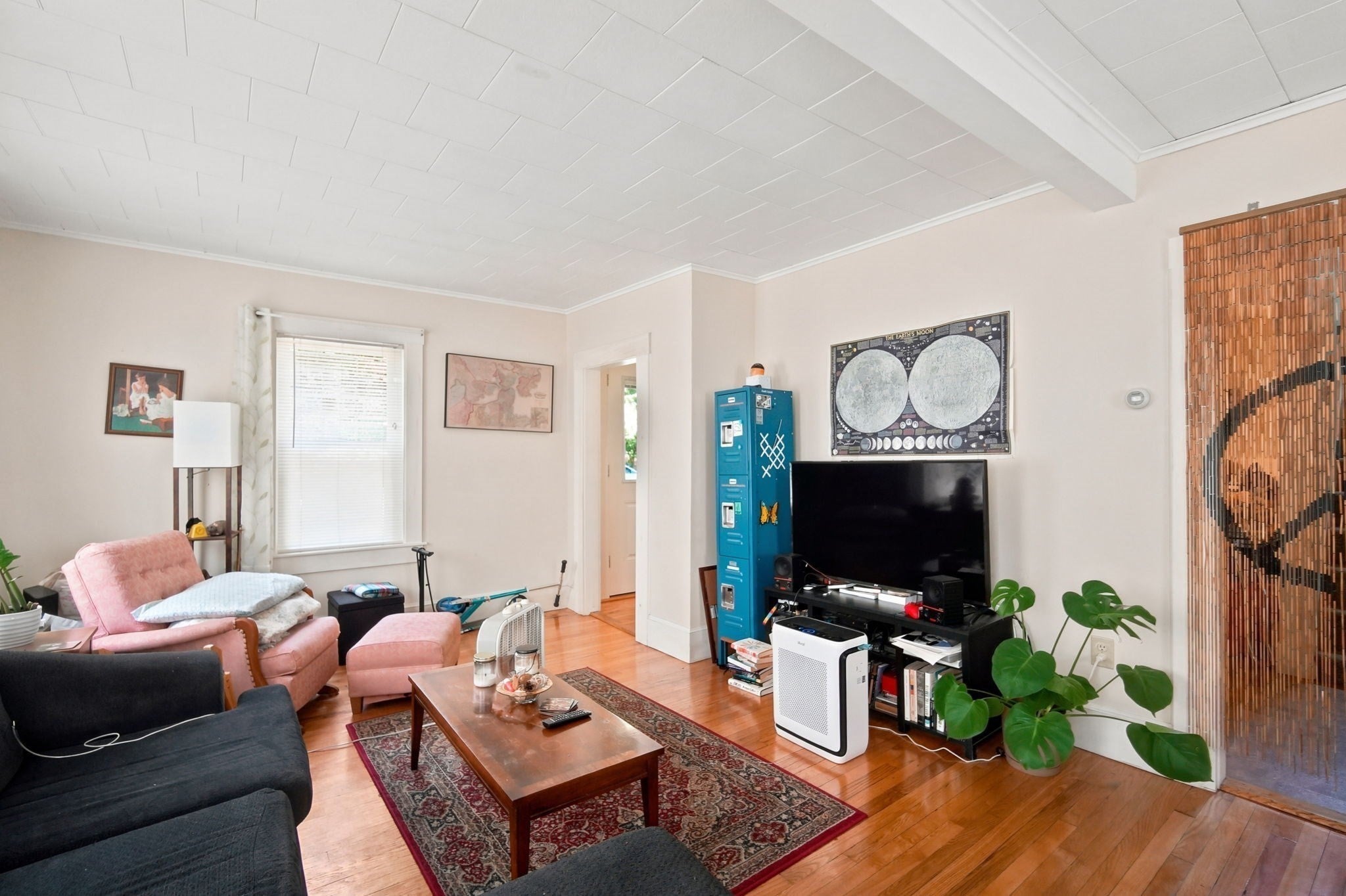 33-37 Cottage St