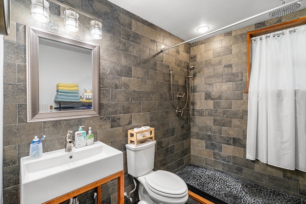 48 Valley Road, Lexington, MA, 48 Valley Road, Lexington, MA Photo #15